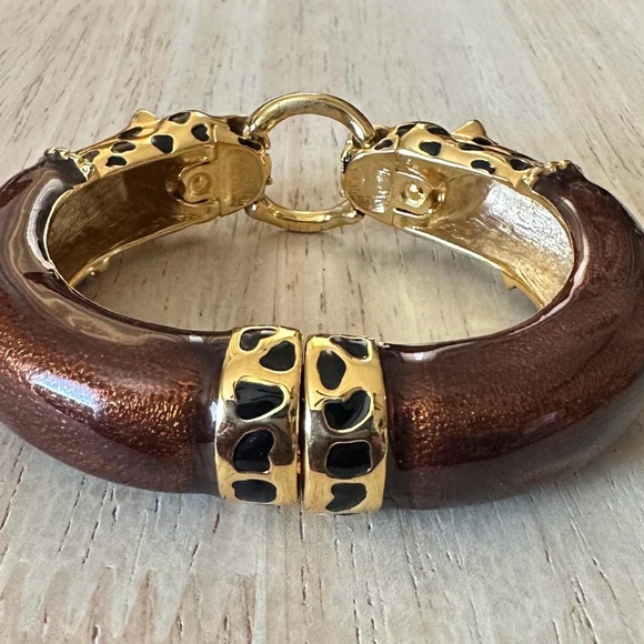 Kenneth Jay Lane Gorgeous Bronze Double Headed Leopard Hinged Bracelet - Signed - Picture 3 of 6